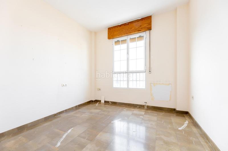 Foto d071ba40-ec84-4d60-a108-6877a9257106. Casa aparellada amb aparcament a Alfacar