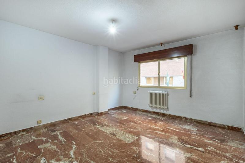 Foto f1732350-cdad-4590-8b60-cec751c772e7. Piso  en Pajaritos en Pajaritos Granada