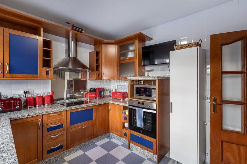 Foto 109fa81c-2698-40a2-ae58-1782a5976585. Casa amb aparcament a Cúllar Vega