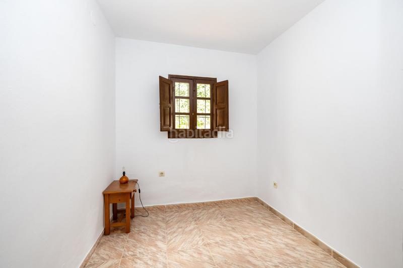 Foto 5b580ea0-1e41-457d-8d15-629fbc8a6dca. Masia amb aparcament a Dílar