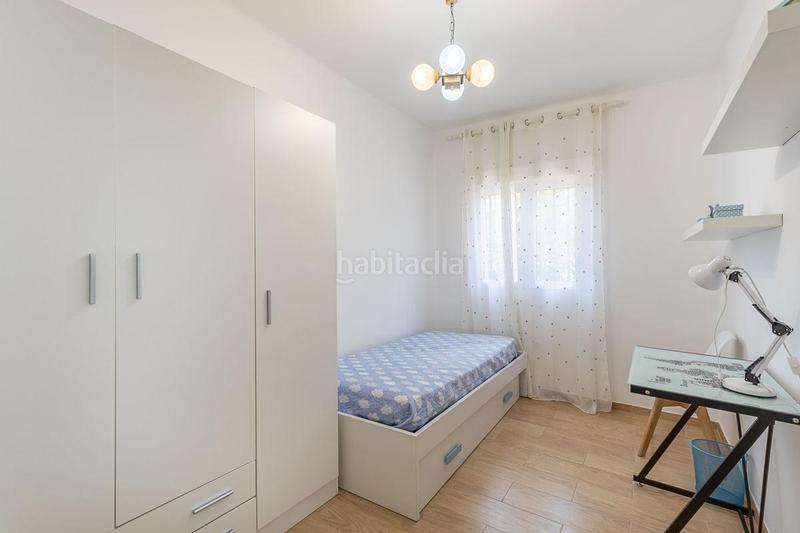 Foto baa6ffc9-f82b-46b6-916c-1db014efb7ff. Appartement dans Castaño - Mirasierra Granada
