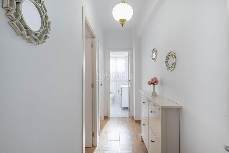 Foto f7ddeded-128d-42e2-b525-e95c46cdcf30. Appartement dans Castaño - Mirasierra Granada