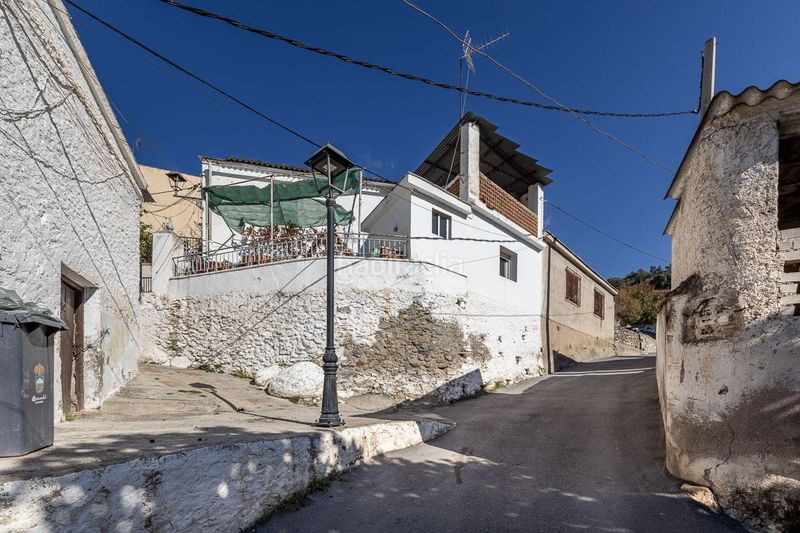 Foto 2ea79c21-21c4-406c-8390-07e65e839f8d. Casa amb aparcament a Monachil pueblo Monachil