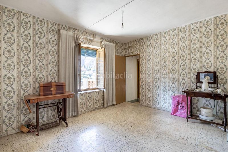 Foto 52bf7824-615f-4620-b797-ffec89155796. Casa amb aparcament a Monachil pueblo Monachil