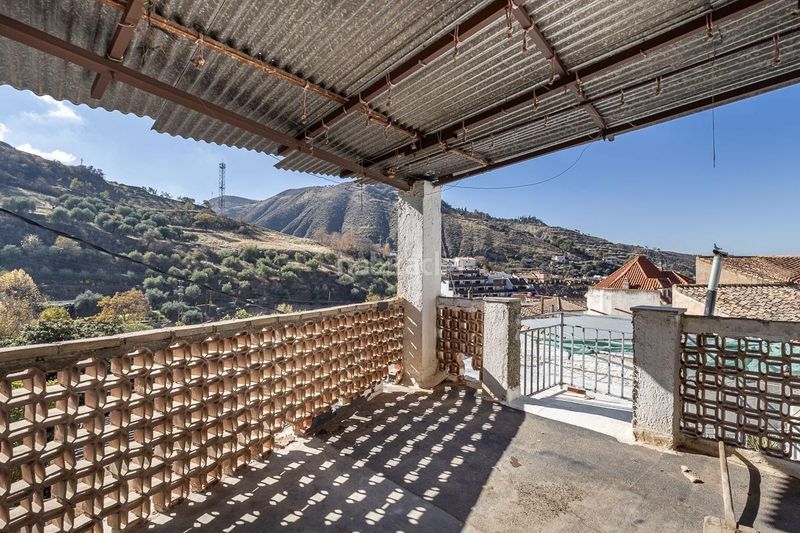 Foto ab5a1505-4fe8-4da6-9083-870e9a8d9e6f. Casa amb aparcament a Monachil pueblo Monachil