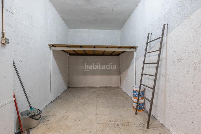 Foto 421f0ce4-0f23-4c21-a1c6-6e92e5b1e398. Parking coche fontiveros en Barrio de Zaidín Granada