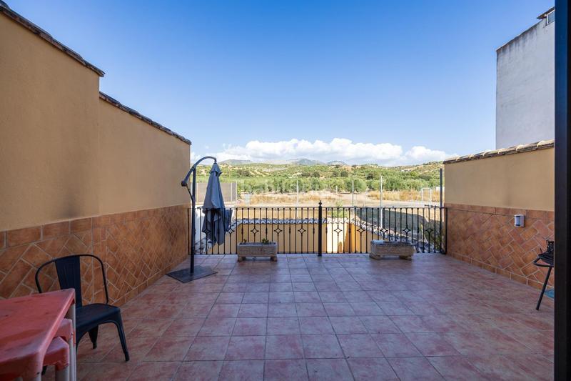 Foto 44511bf0-89e0-4508-88f9-e71e55df7579. Casa adosada adosado con piscina, en la mejor zona en Pulianas