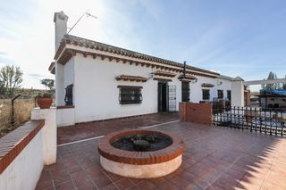 Bauernhof  18320. Cortijo grande más finca de 27000 metros