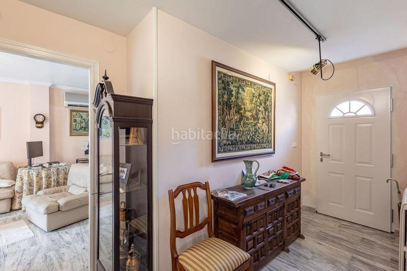 Foto d0d34914-5fa2-43b4-a0a6-5782a75845d2. Maison avec parking piscine dans Jun