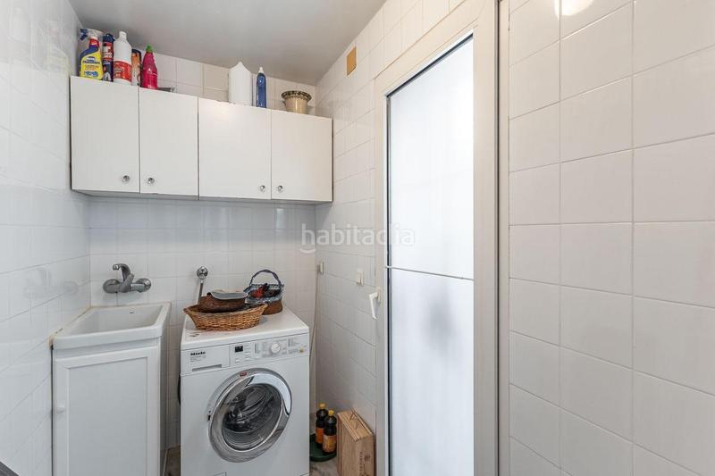 Foto d9fbd5d1-d83f-41e2-81b1-1c1a56ae7f31. Maison avec parking piscine dans Jun