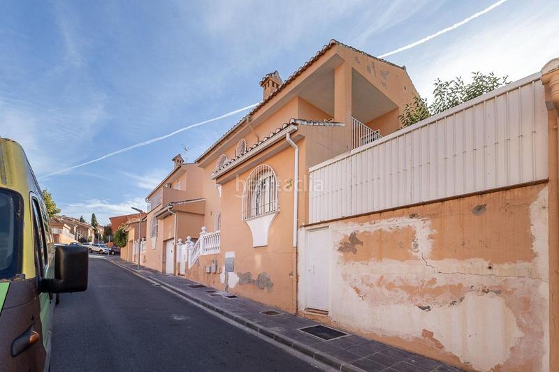 Foto ec2e604c-15e1-4fa2-ae26-9152788a7401. Maison avec parking piscine dans Jun