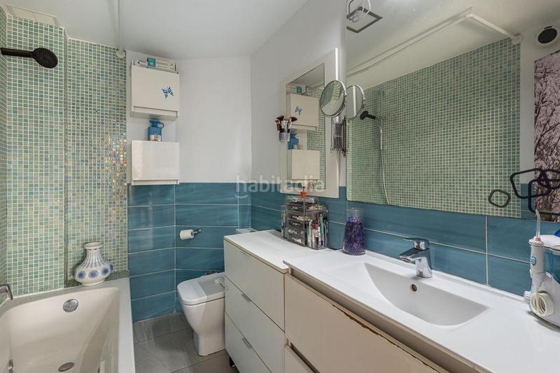 Foto ba4ab8df-851c-4909-96c2-0f37726f2ad8. Etagenwohnung in Barrio de Zaidín Granada