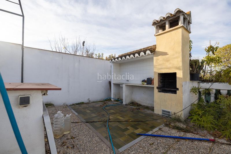 Foto a0365bf8-1fba-4f6c-80a5-2a01af43c0e5. Masia amb piscina a Maracena