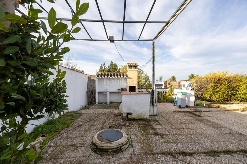 Foto bc1b1efe-ba9d-482e-a973-17c5a42ccd2b. Masia amb piscina a Maracena