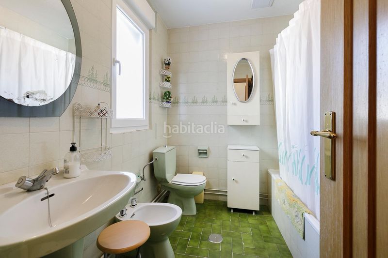Foto 7dbf12ba-7555-4b89-95a7-a412d759bdb9. Chalet  independiente con jardín y piscina vistas a sierra nevada en Granada