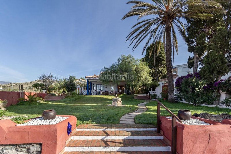 Foto 82c5a148-b3b2-4632-a671-cd2b95581c42. Casa amb calefacció aparcament piscina a La Herradura Almuñécar