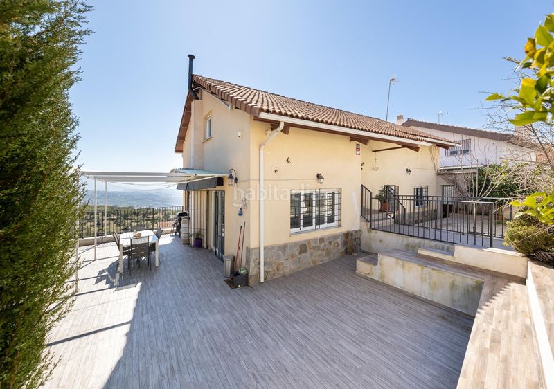 Foto 1638c8b2-2781-4167-b88f-1190a54e112f. Casa amb aparcament a Nívar