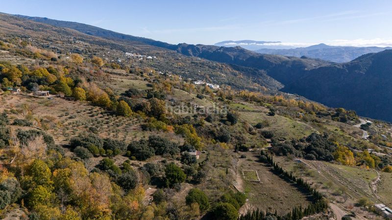 Foto 986dd3c7-dde9-4293-9bd0-76d6a4c3e7e0. Masia amb aparcament a Taha (La)