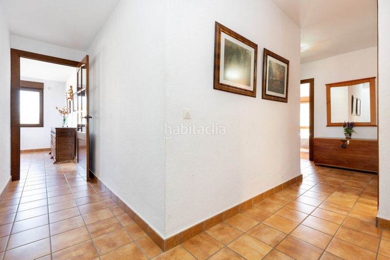Foto 4faef774-8806-45eb-b8e5-8e4c6d371eec. Xalet amb calefacció aparcament piscina a Barrio de la Vega Monachil