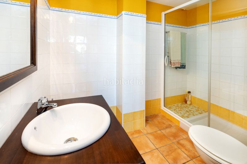 Foto a343f0c3-1c19-4cb0-b45a-b62a2aa08573. Xalet amb calefacció aparcament piscina a Barrio de la Vega Monachil