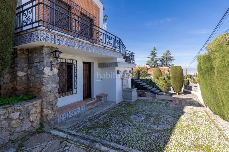 Foto b4a9d6d4-111f-4359-a41d-3dfebf7eb9ab. Xalet amb calefacció aparcament piscina a Barrio de la Vega Monachil