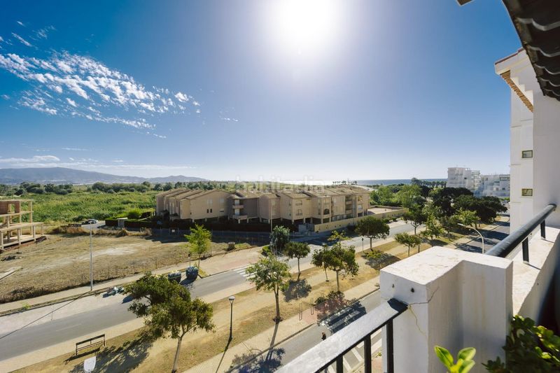 Foto 354919a4-c44b-4e7a-8a29-9ffe52c5d813. Àtic amb aparcament piscina a Salobreña costa Salobreña