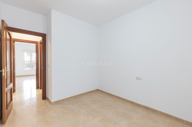 Foto 303eae35-b6eb-4333-9c5d-fd09ab4d2f1c. Pis a Ayuntamiento Alhendín