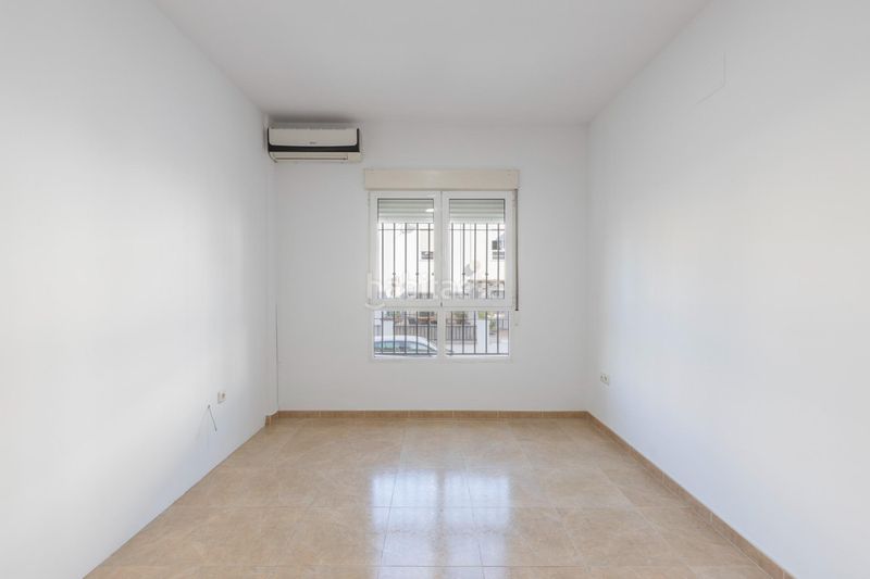 Foto acf421c4-8a03-454b-9584-0f957207e5fa. Pis a Ayuntamiento Alhendín