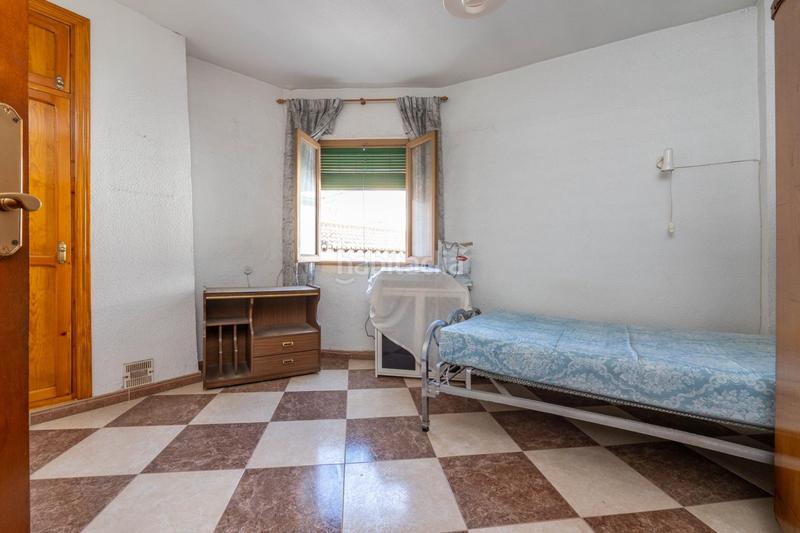 Foto bb4d2fbe-22f5-41b4-ab2c-d9dfbad692fb. Casa magnífica oportunidad en el centro para reformar en Padul