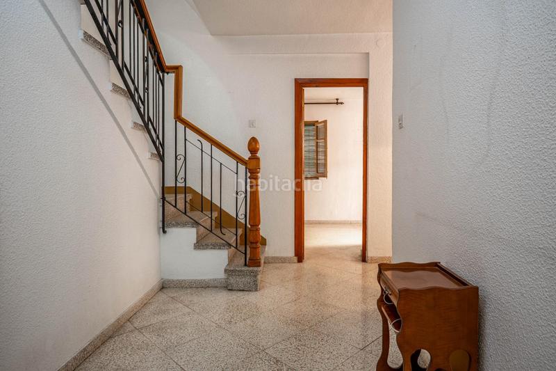 Foto e49ea9fa-45e1-4898-9f95-622897fe4561. Casa magnífica oportunidad en el centro para reformar en Padul