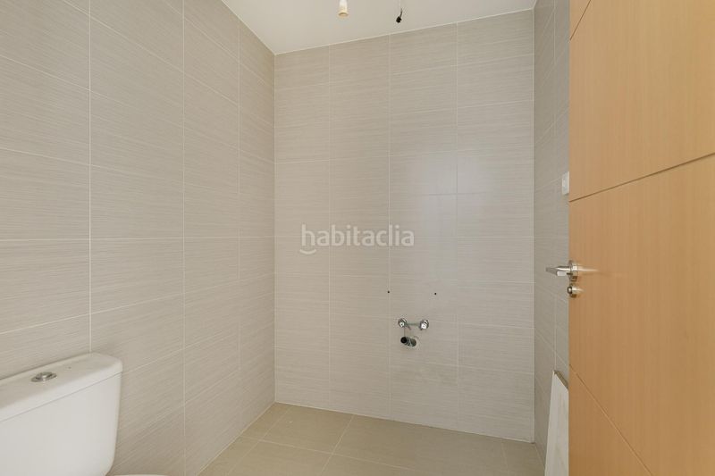 Foto 1caf3e7c-6701-45a3-b837-ae697ae7b856. Pis amb aparcament a Pinos Puente
