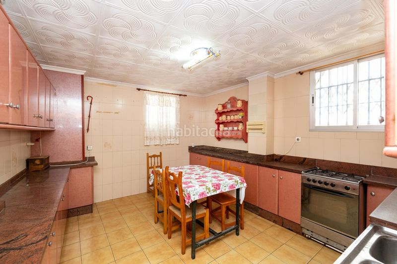 Foto 66ff0059-9385-4aaf-b315-360e550e6709. Edifici a Motril ciudad Motril