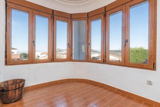 Maison  Calle calle pinos. Propiedad única en monteluz dos casas independientes en una sola