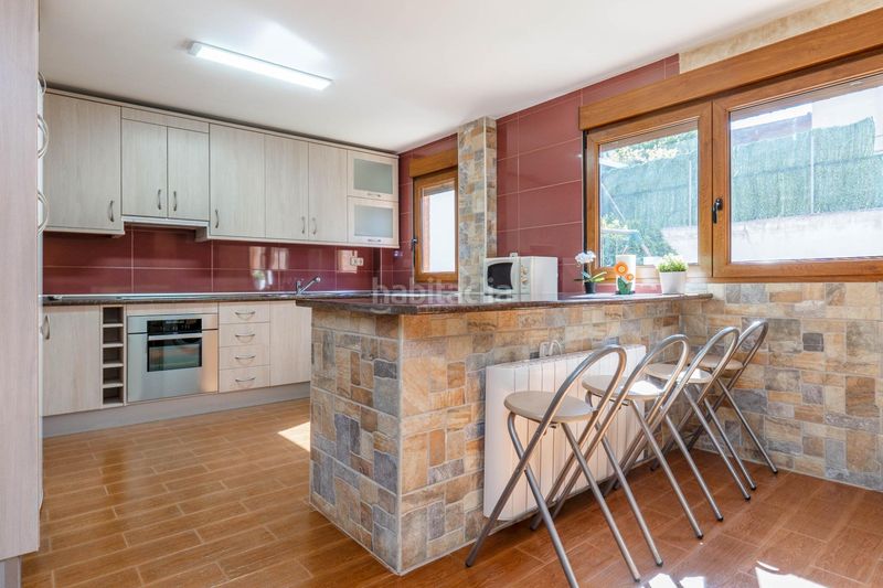 Foto 1de0d776-531b-4862-ac16-9153b2d48a5d. Casa amb aparcament a Peligros