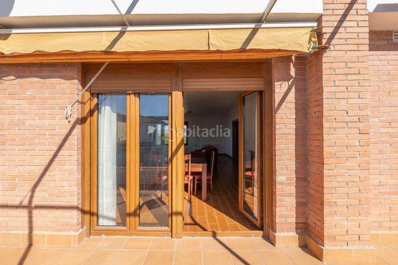 Foto 24ad0e3d-df4a-41d8-8991-bfb8b7a4ed5a. Casa amb aparcament a Peligros