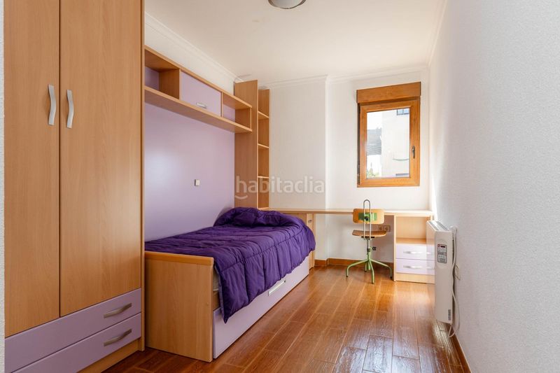 Foto 42f8136d-919e-4250-ab09-a93e93795334. Casa amb calefacció aparcament a Peligros