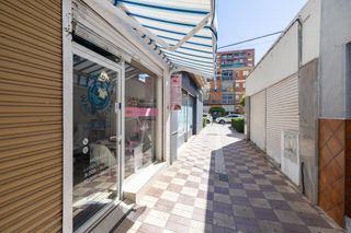 Local Comercial a Calle Periodista Luis de Vicente