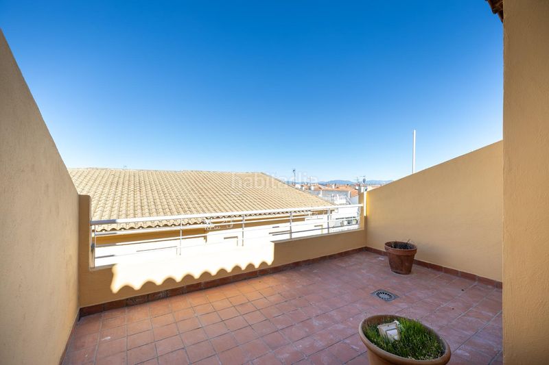 Foto 5869ecaa-d933-4fd5-a9fa-290b67e003ce. Casa adossada amb calefacció aparcament a Poniente Armilla