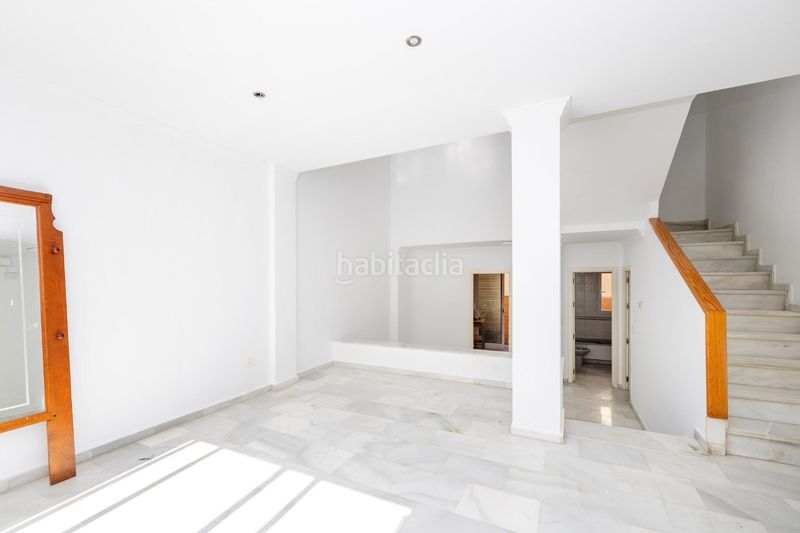 Foto d6c15252-d141-4249-b5fa-d2588743899c. Casa adossada amb calefacció aparcament a Poniente Armilla