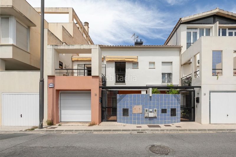 Foto cd800f22-0140-43c6-a892-298a4d850c15. Casa adossada amb calefacció aparcament a San Miguel Armilla