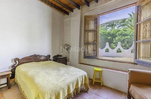 Foto 72095bd8-c3a7-4937-afea-0f991d8d4f10. Casa amb piscina a Turón