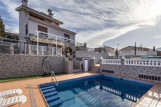 Casa  Calle virgen del rosario. Gran propiedad en los rebites