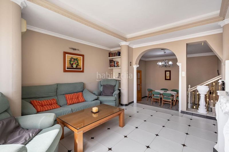 Foto a11d98ee-5055-468e-87d1-14020e58d0a0. Chalet with heating parking pool in Ogíjares