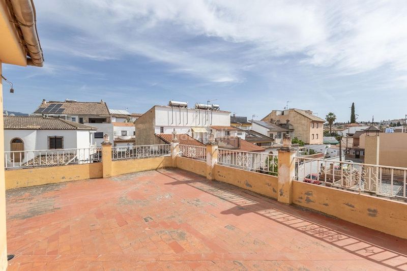 Foto f472e3e2-2e16-48ea-81b1-5a50514263c9. Chalet with heating parking pool in Ogíjares