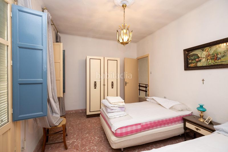 Foto 864053ee-f0d0-471b-9e17-11616f3b453e. Casa a calle calle cristóbal colón 8 a Santa Fe