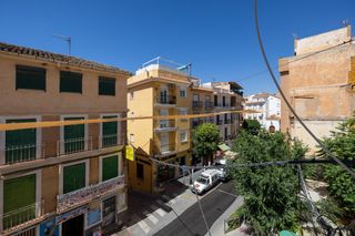 Maison  Avenida andalucía. Casa para reformar en el centro de lanjarón con gran potencial d