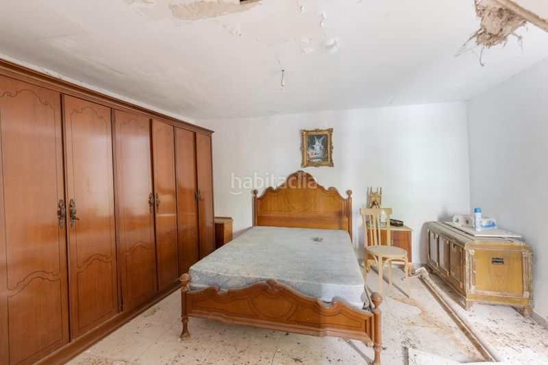 Foto e5e94589-59b3-432e-a794-cba6aa488788. Casa a calle gonzález 2 a Albuñuelas