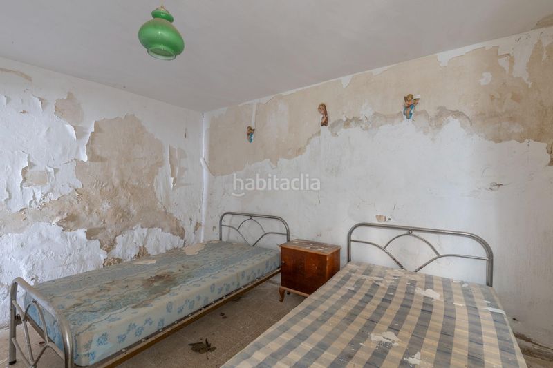 Foto ec848b83-013e-47f7-8c04-f0458cea8ce4. Casa a calle gonzález 2 a Albuñuelas