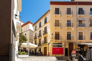 Pis a Calle MONJAS DEL CARMEN 2