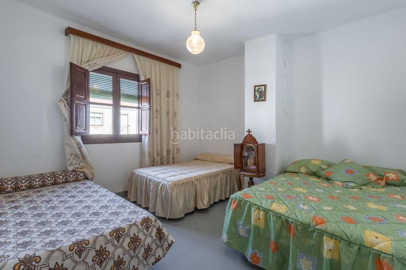 Foto 10b5384a-f9d7-4e34-bea6-d1be64bbee7c. Casa amb aparcament a Jayena